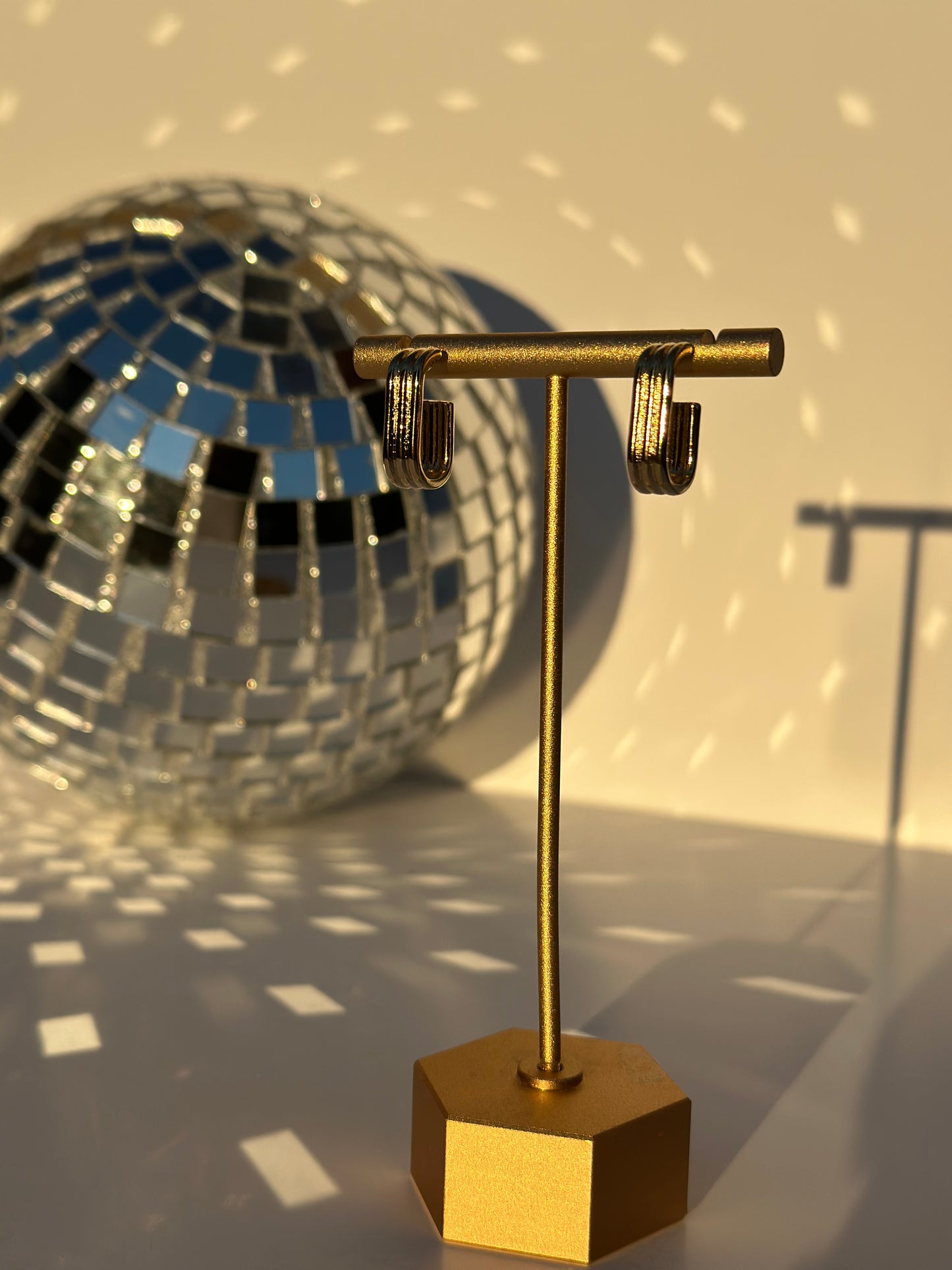 Line Textured Chunky Hoops