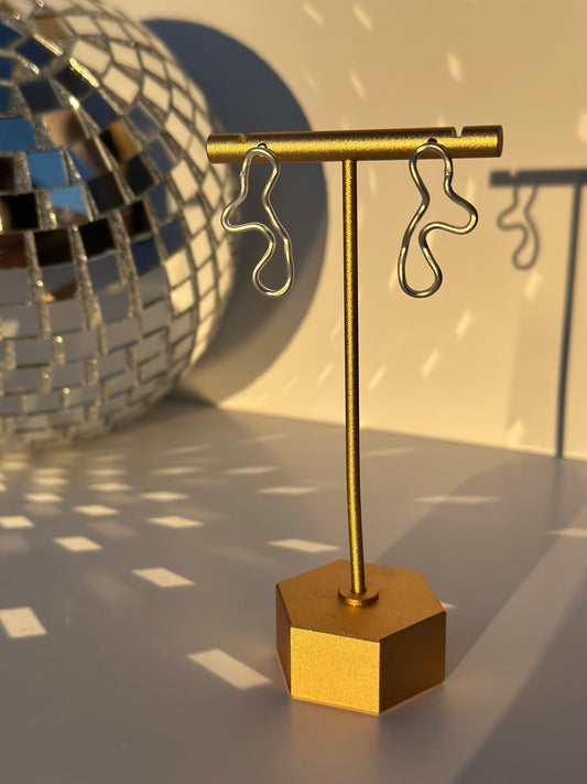 Silver geometric earring