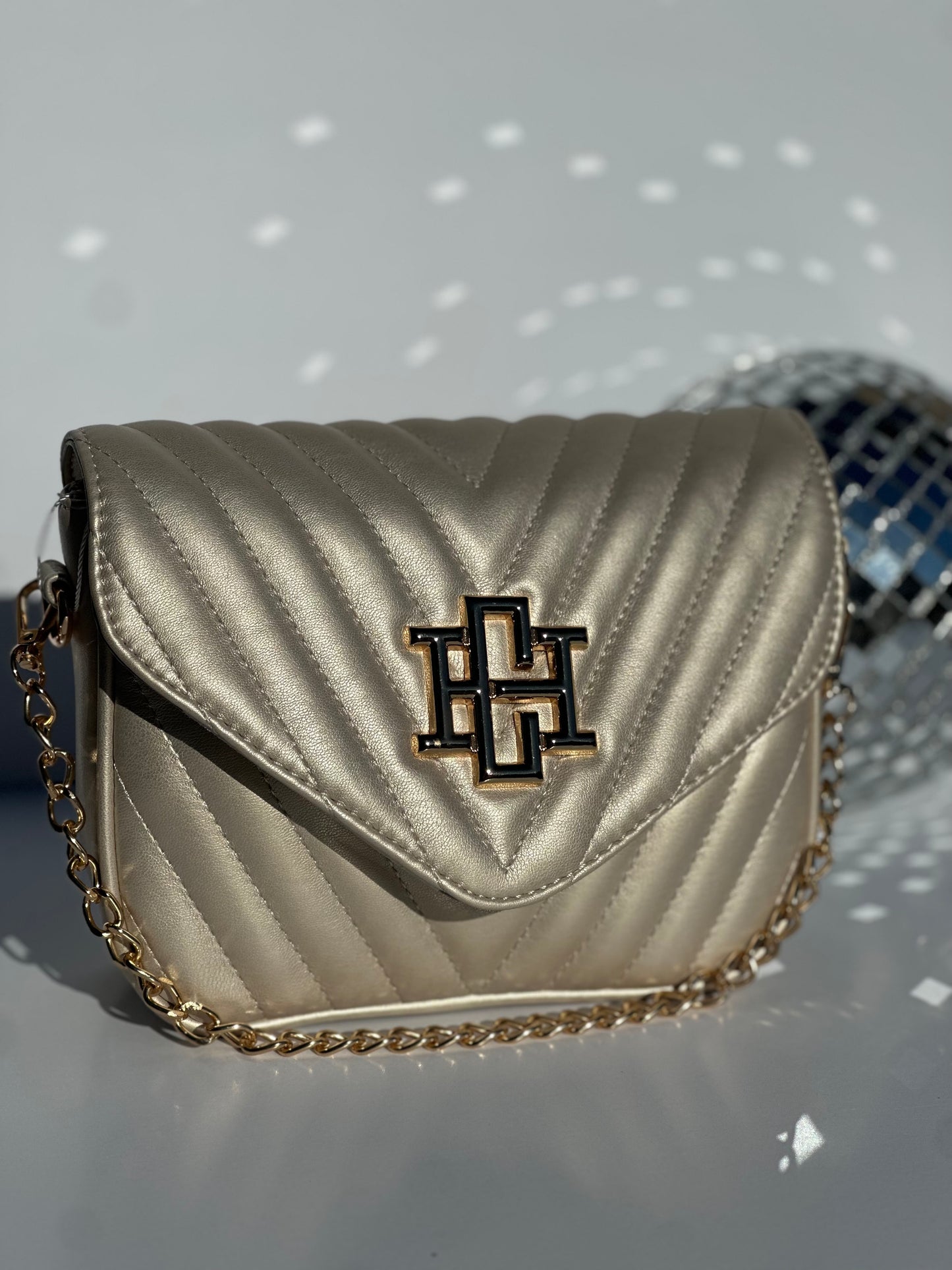 Angela Quited Crossbody