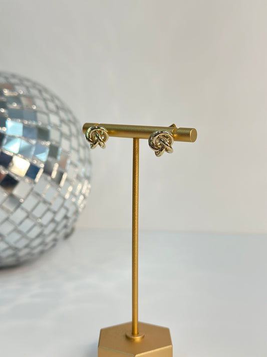 Twisted Ring Studd Earrings