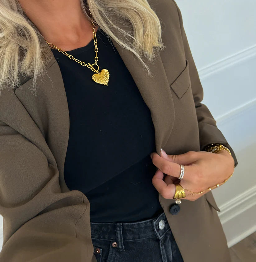 Luna necklace