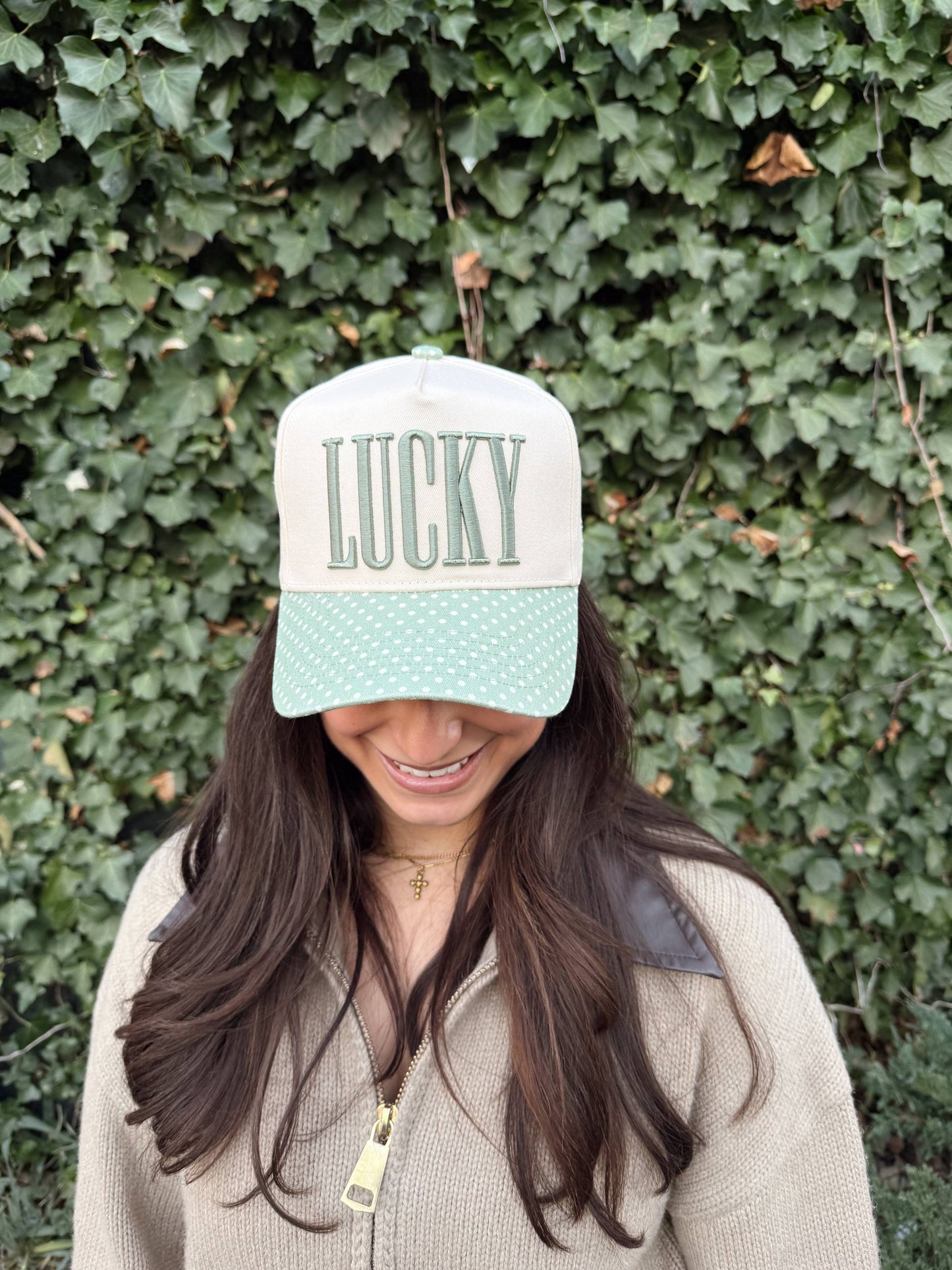 LUCKY hat